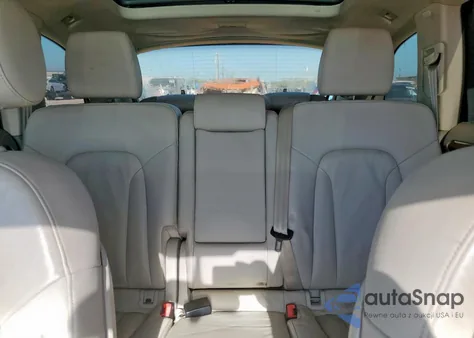 2015 Audi Q7 Premium Plus z USA, uszkodzony, nr VIN WA1LGAFE8FD011289